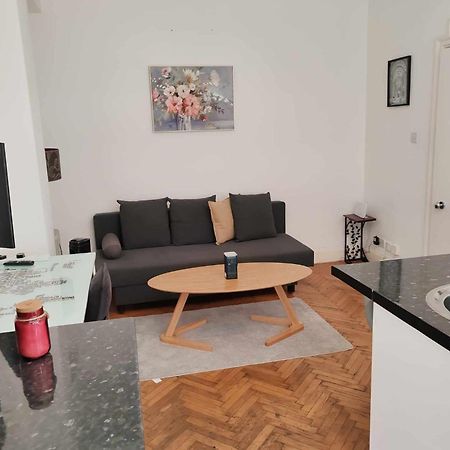 One Bedroom Apartment By Bayswater, Hyde Park London Exteriör bild
