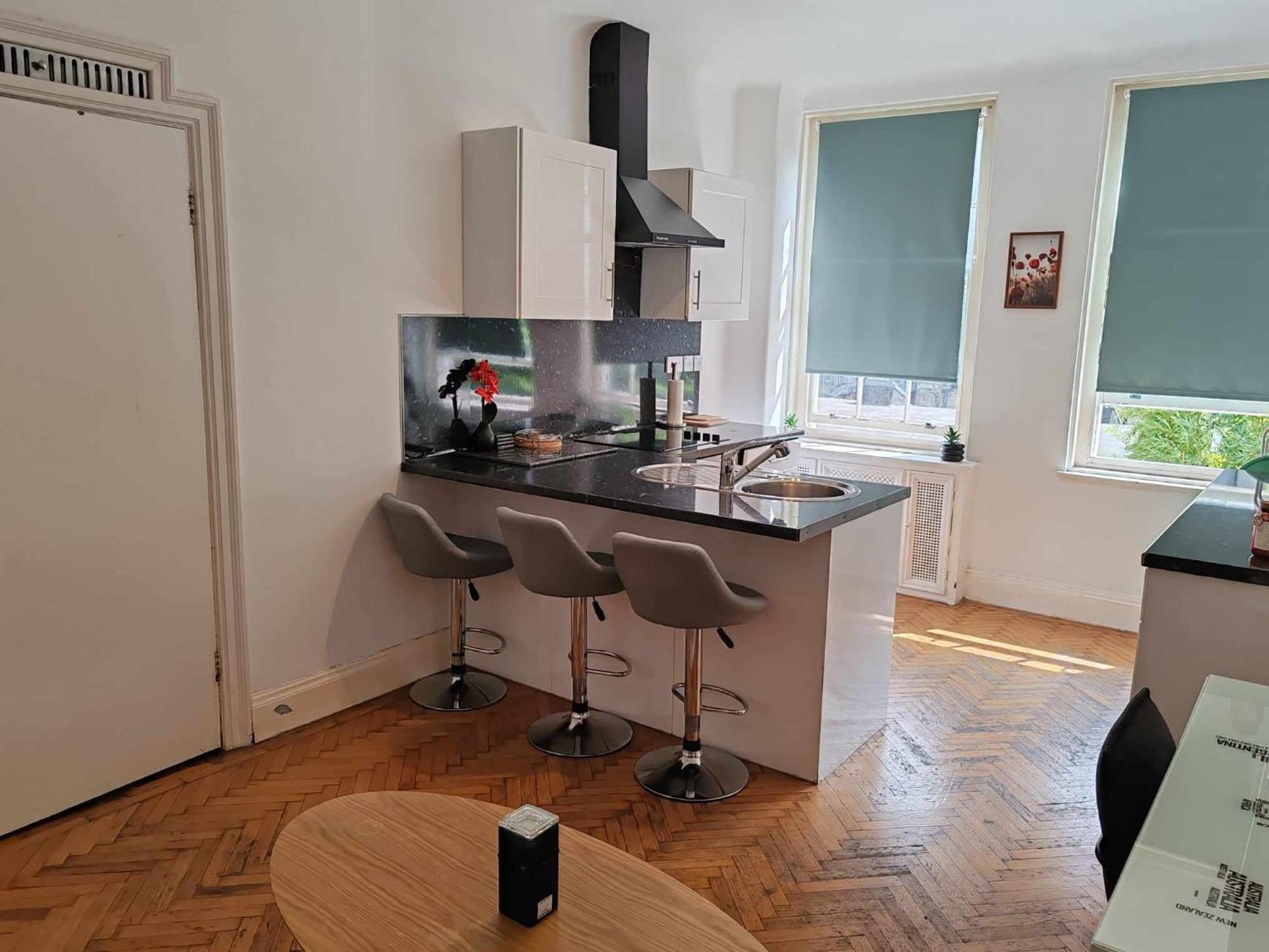 One Bedroom Apartment By Bayswater, Hyde Park London Exteriör bild