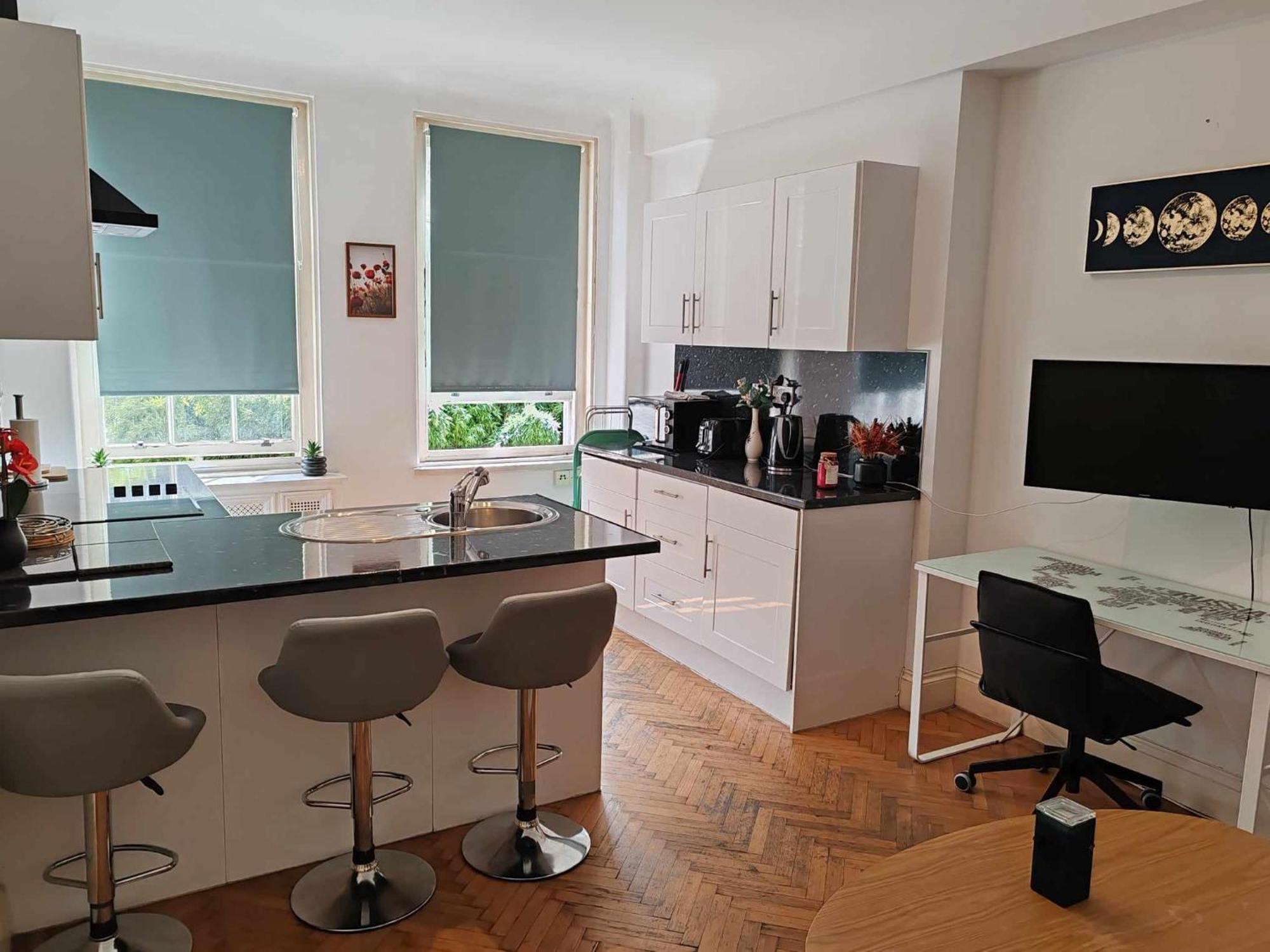 One Bedroom Apartment By Bayswater, Hyde Park London Exteriör bild
